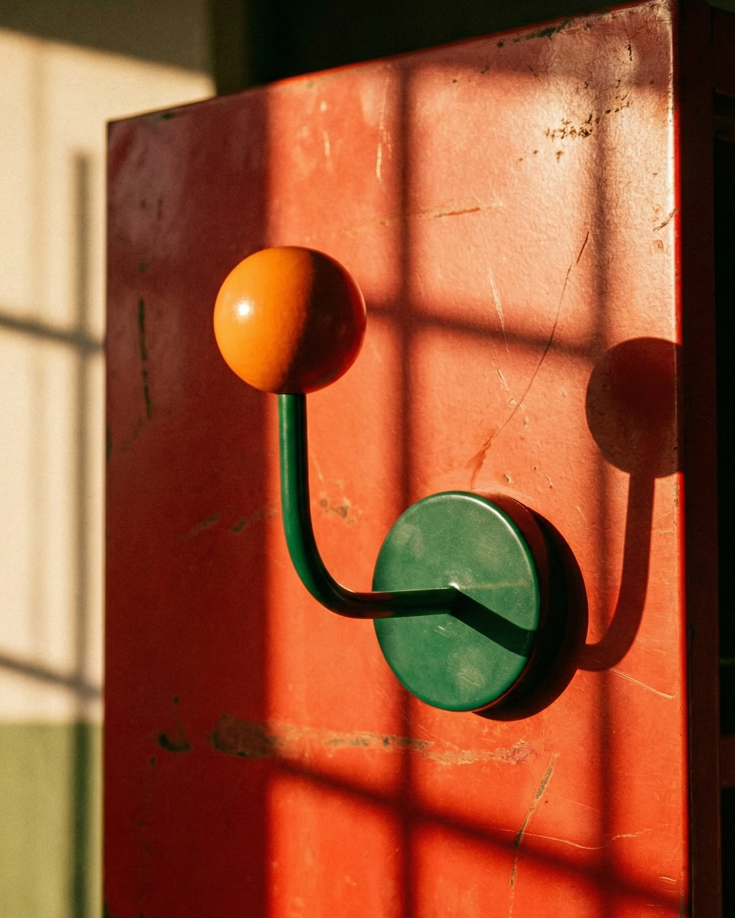 the pop-art hook | magnetic ball hook