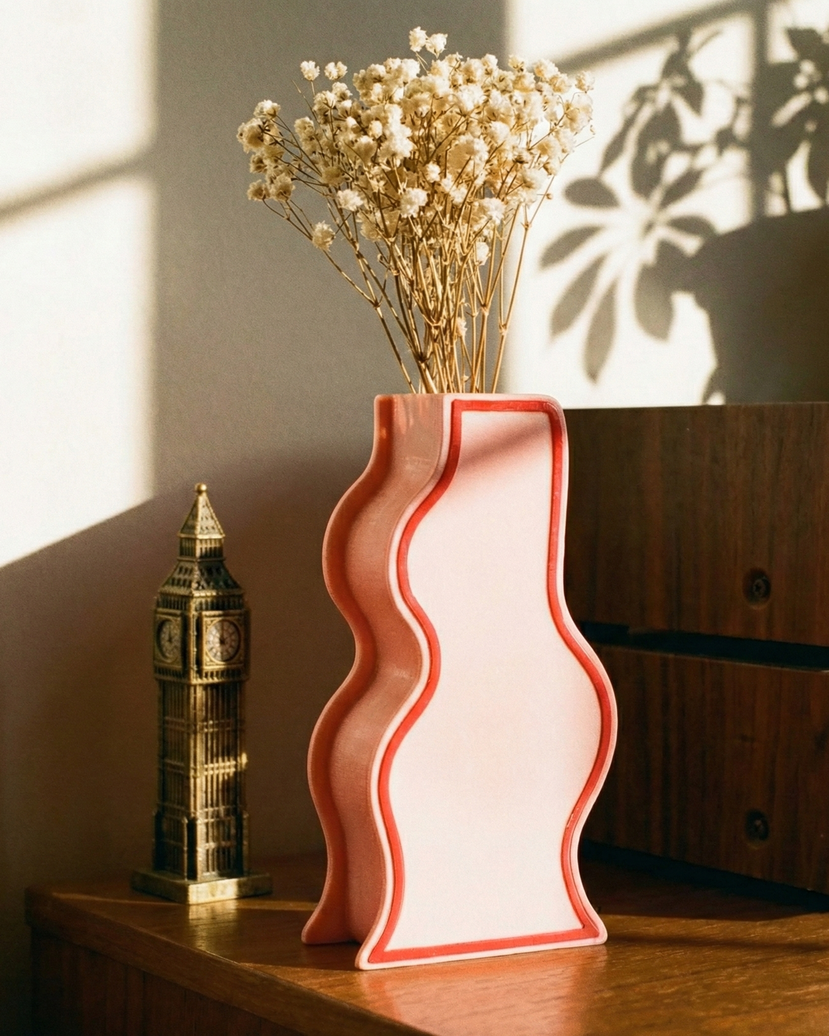 the pop art | pink pop art vase