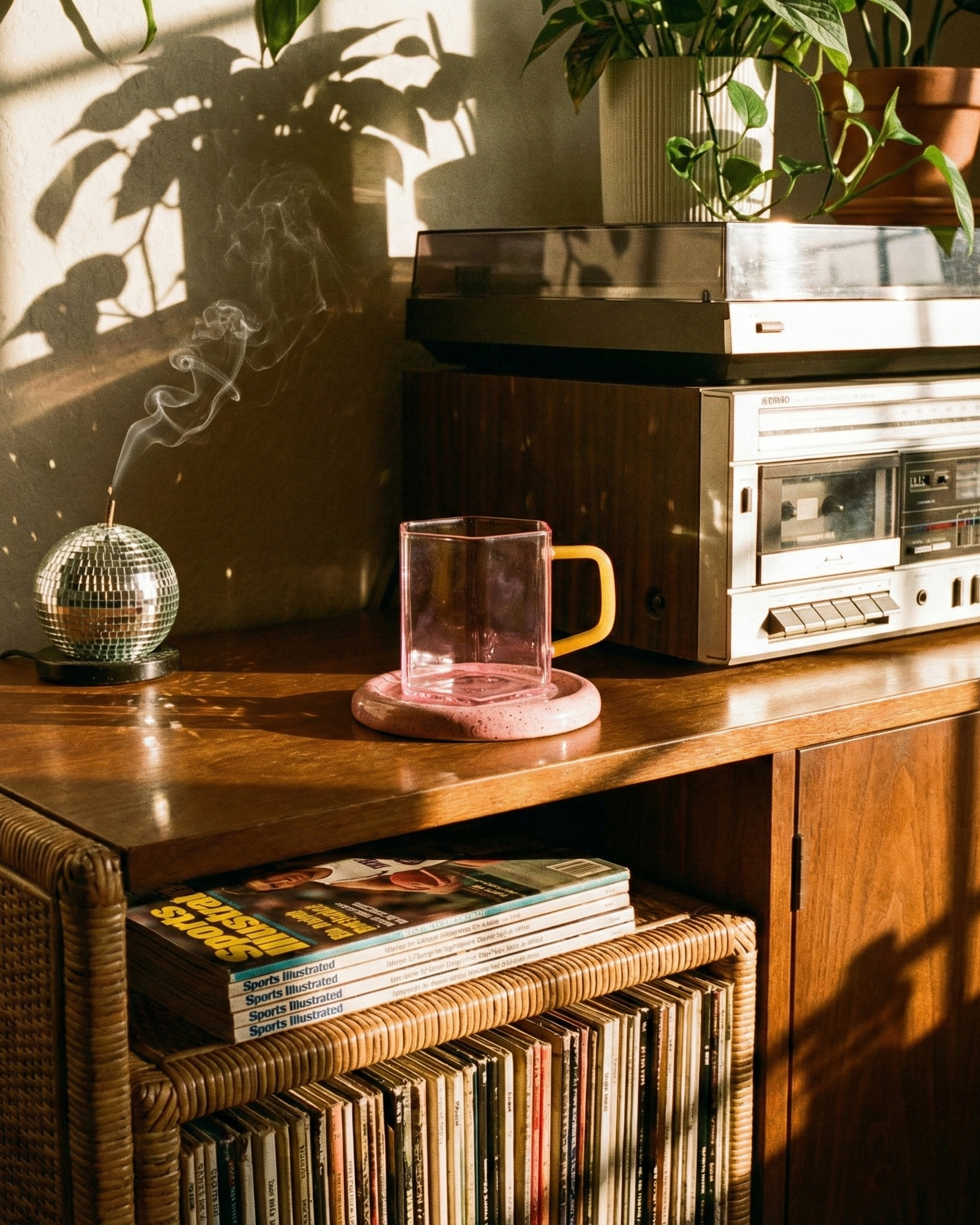 the geometric mug | pink glass mug