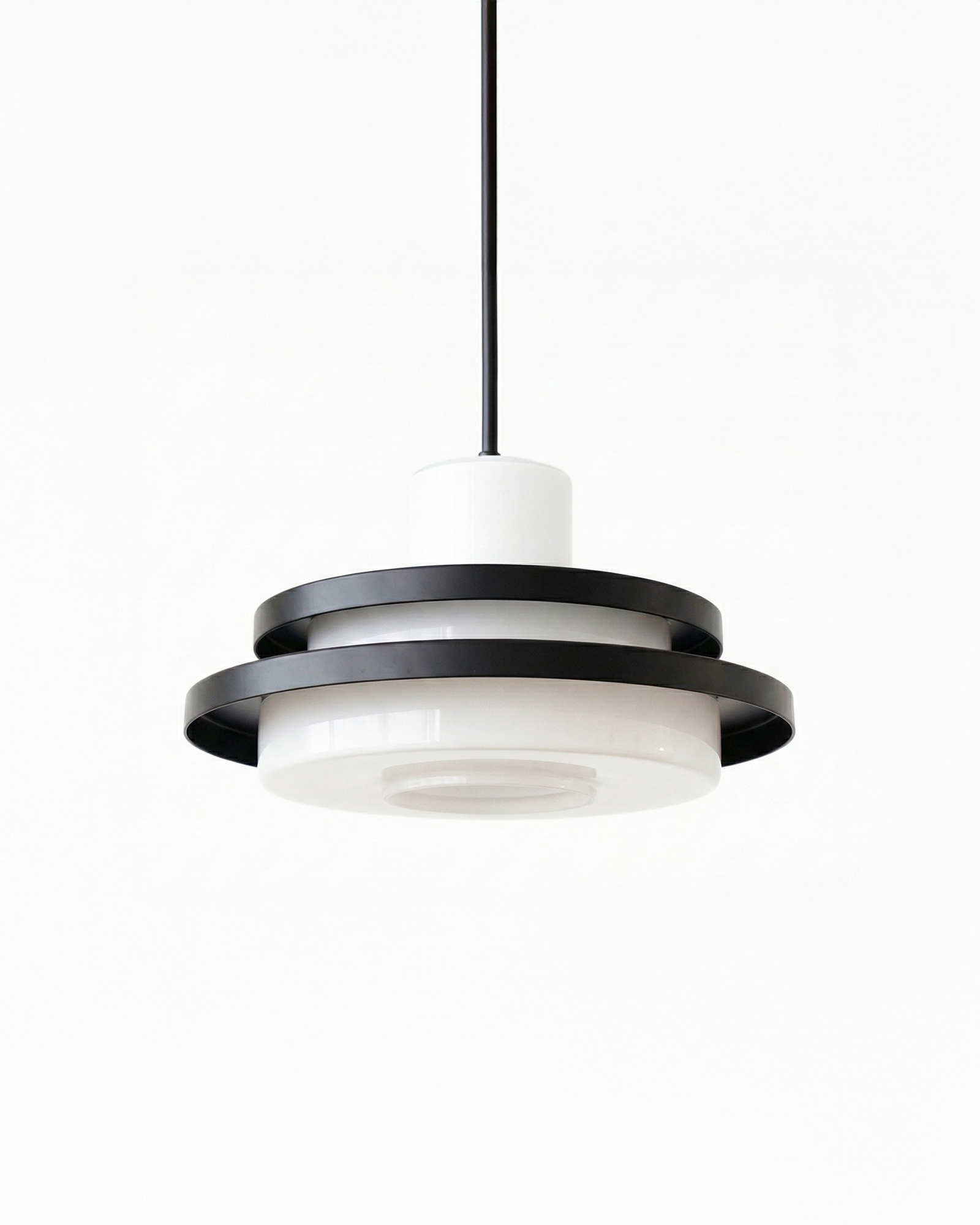 the american industrial | retro hanging pendant light | black