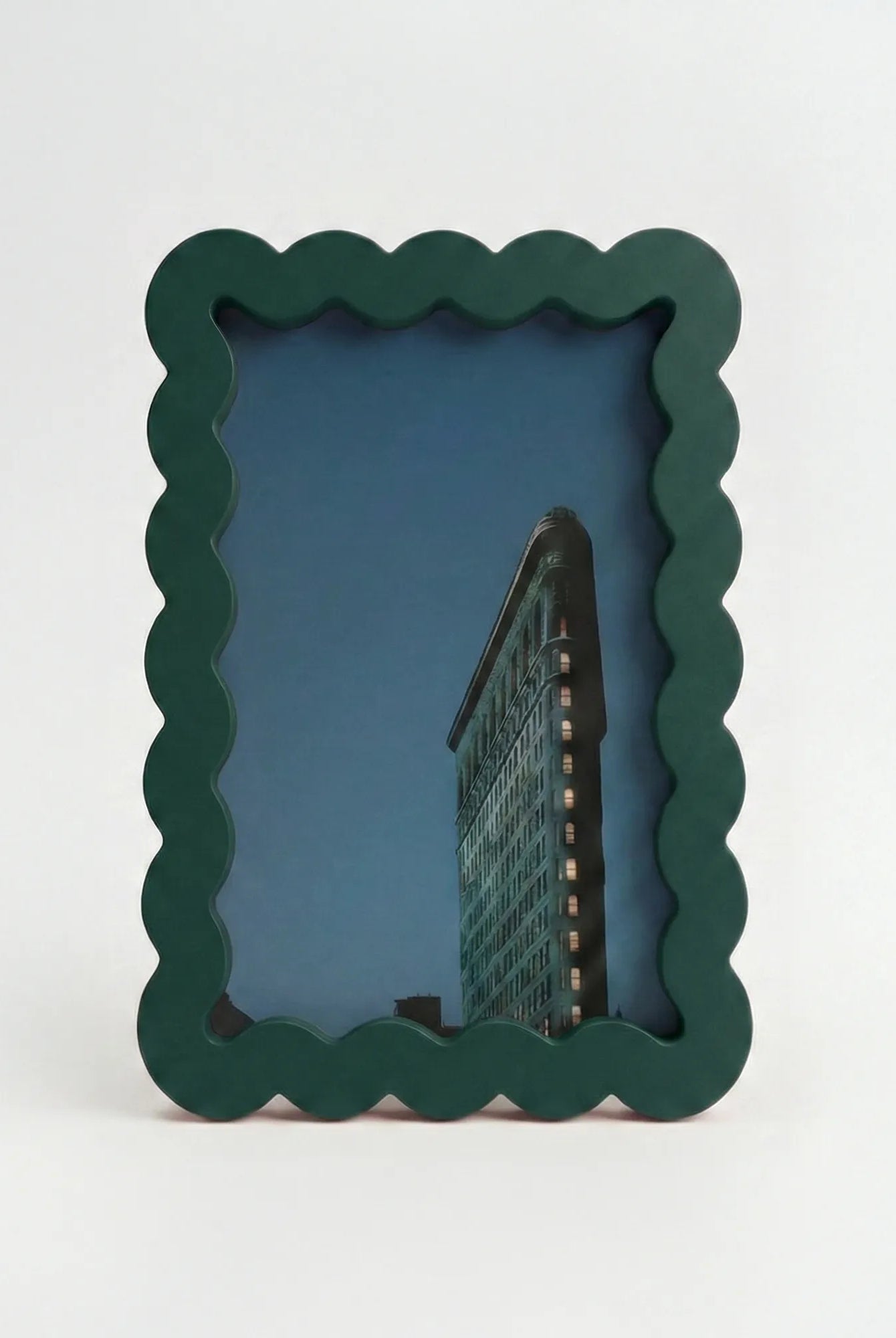 the wave | magnetic modular frame