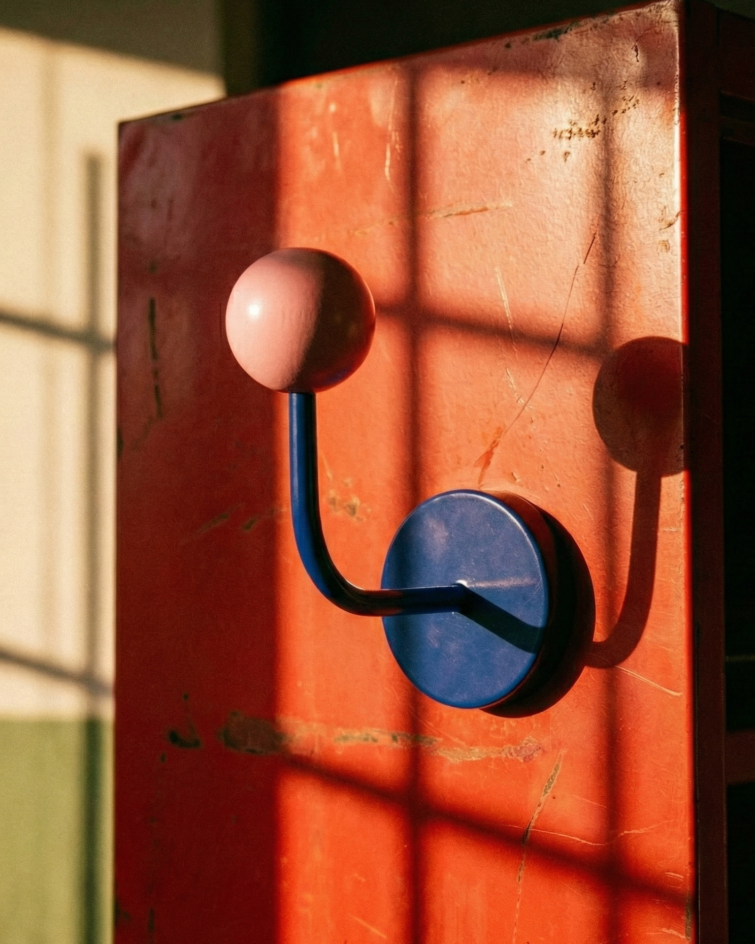 the pop-art hook | magnetic ball hook