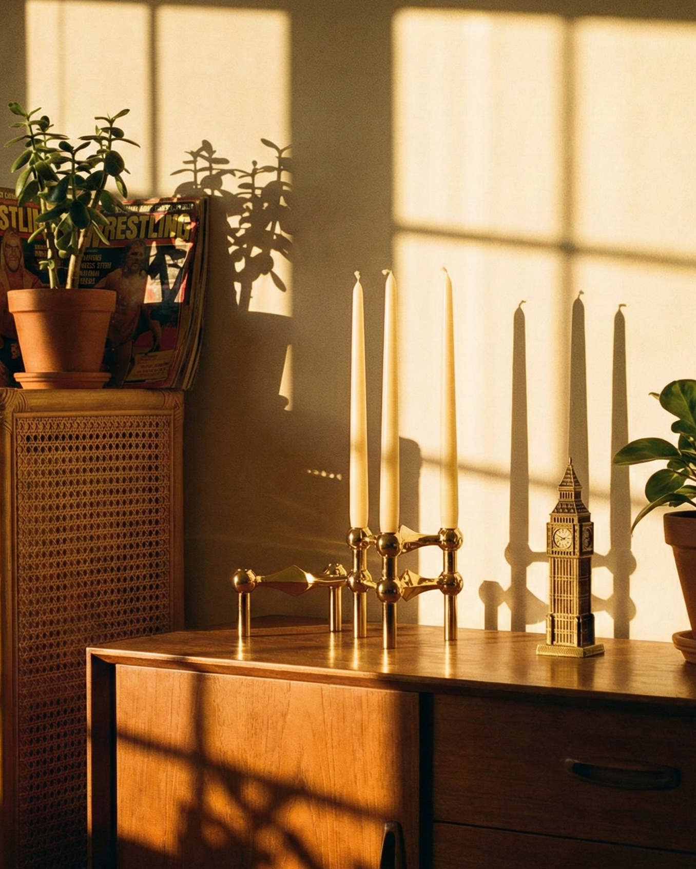 the molecular stand | silver stainless steel candle stand | gold