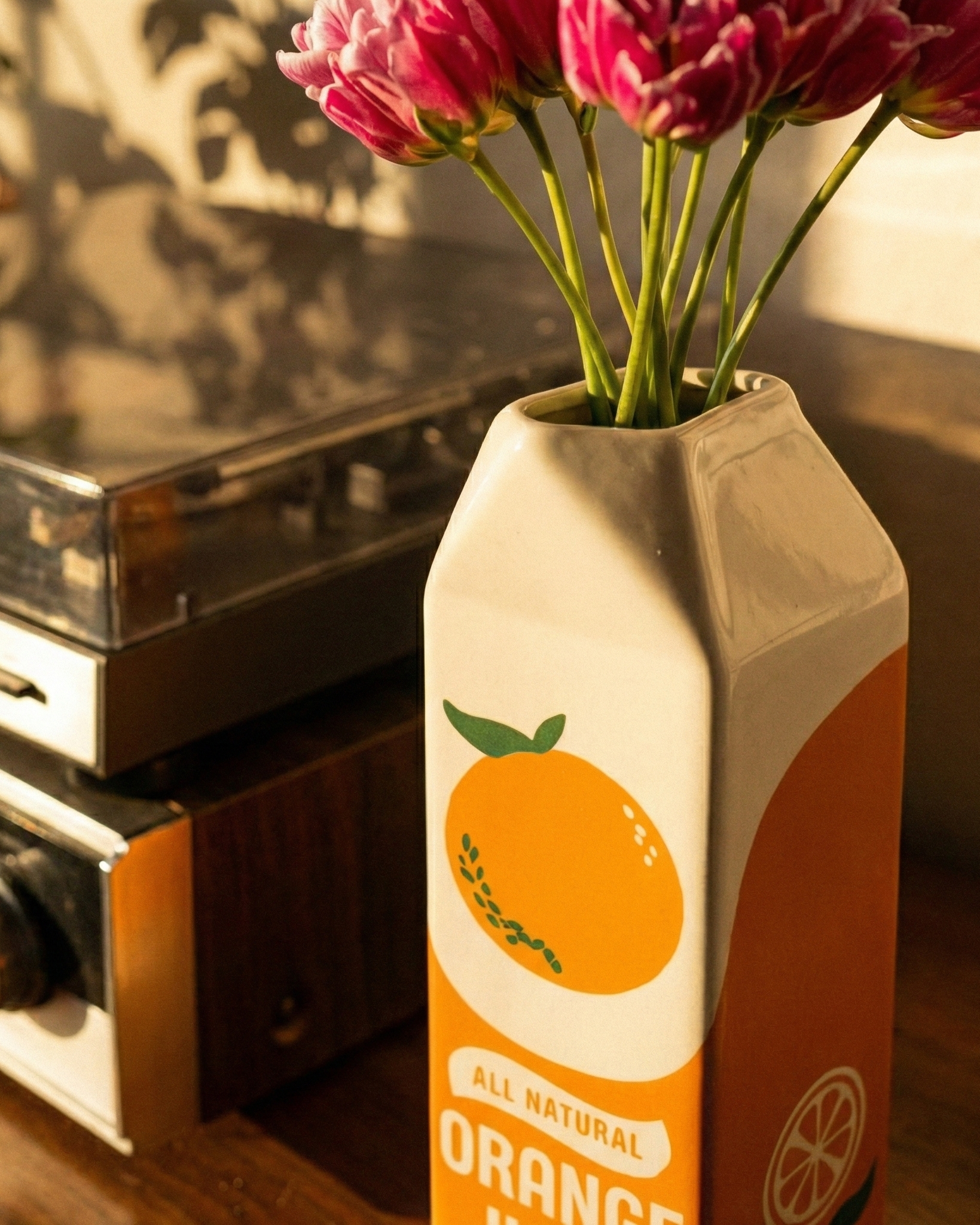 the oj | ceramic orange juice flower vase