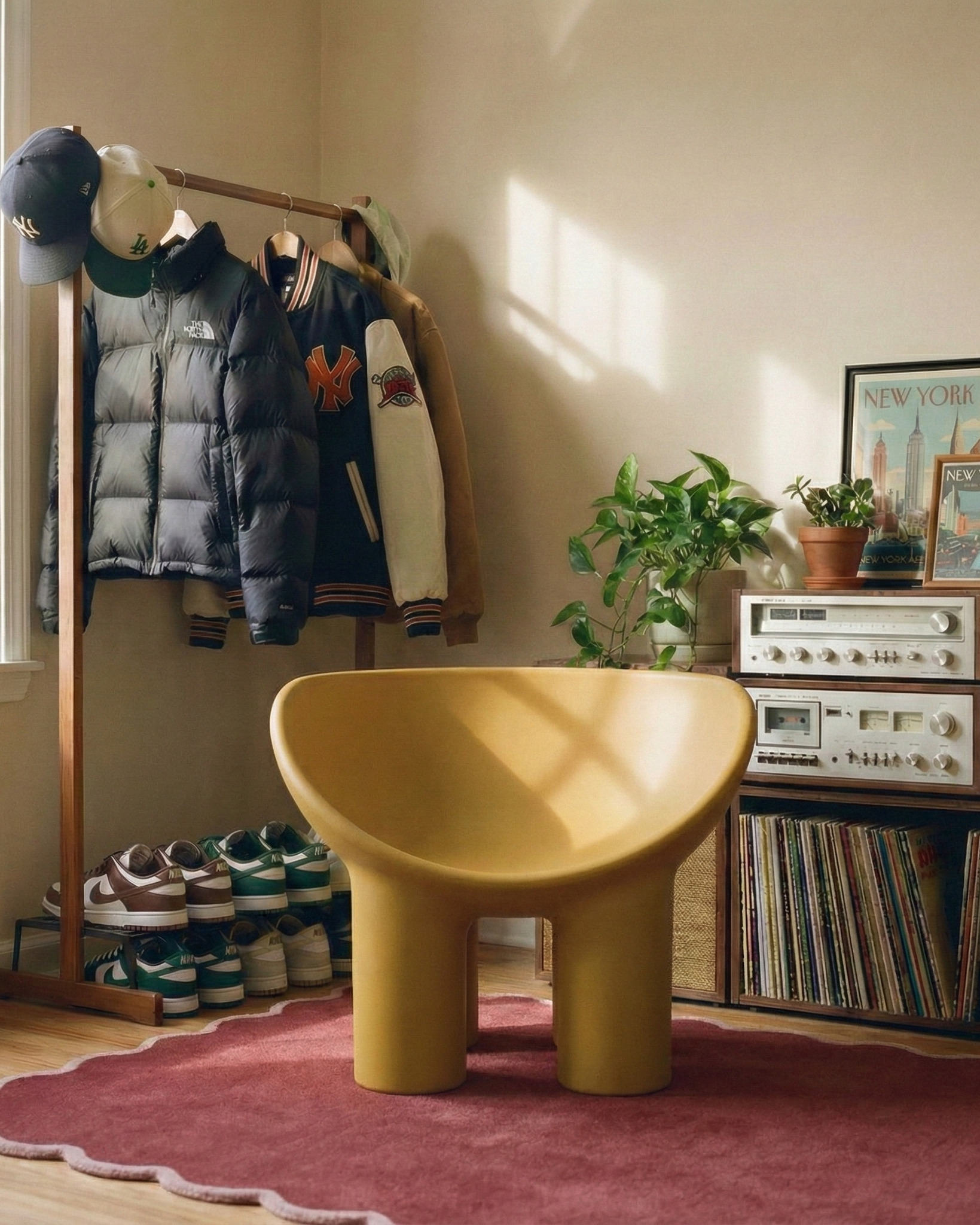 the scalloped rug | coral/lilac scalloped rug