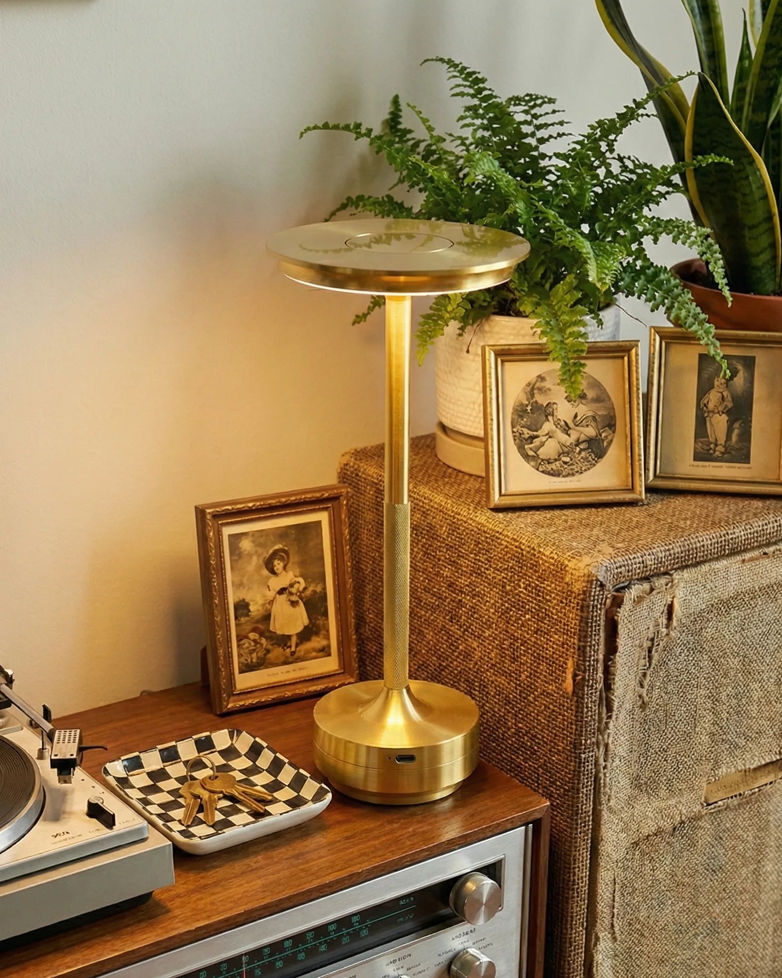 the classic | mid-century style table lamp