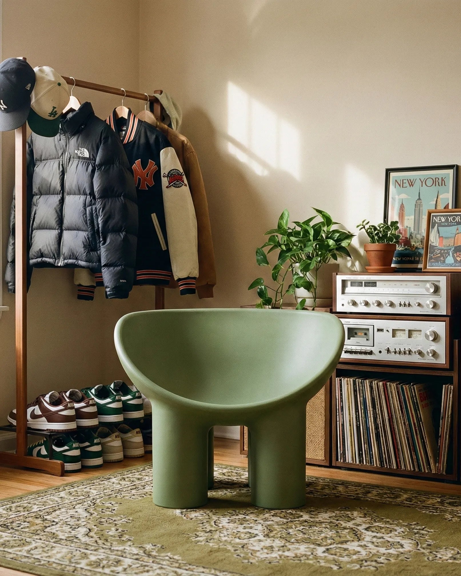 the elephant | mid-century style elephant chair