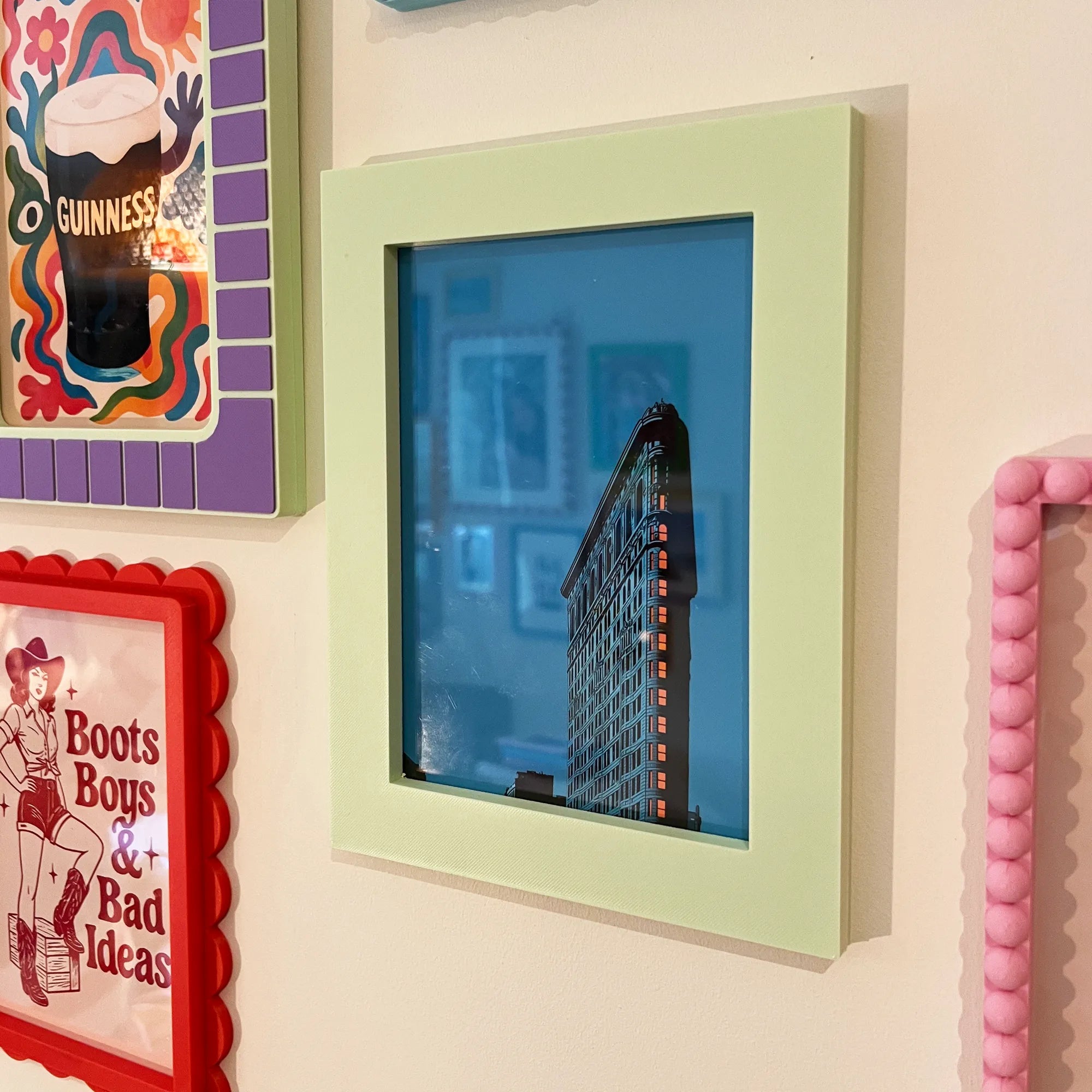 the solid | magnetic modular solid colour plastic frame